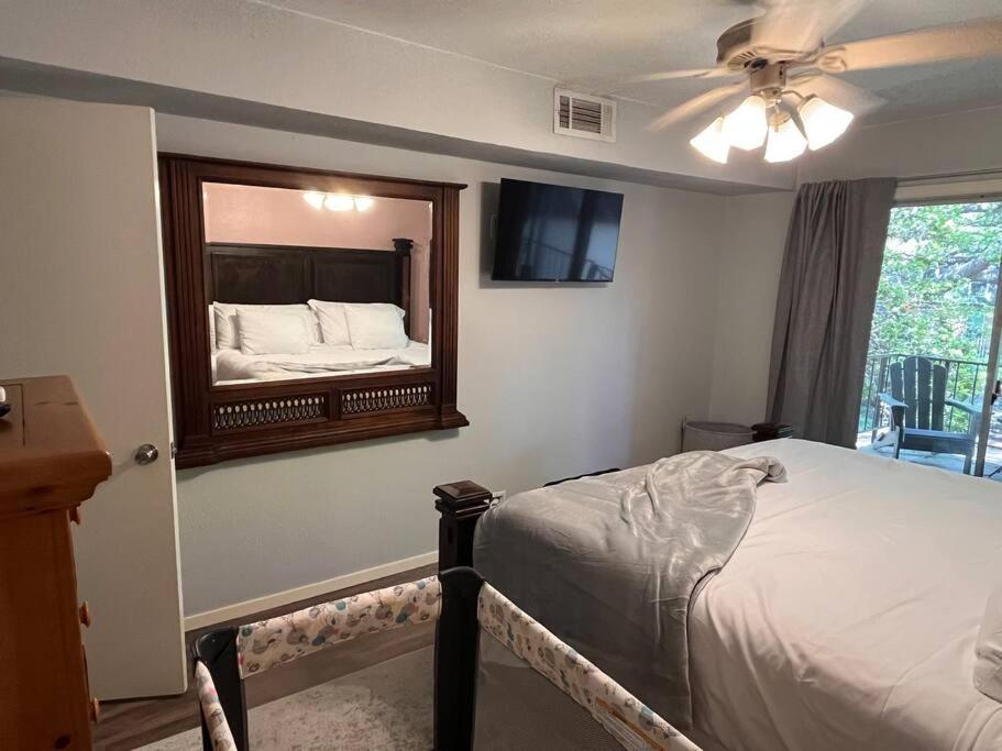 Healing Haven King Bed Suite 댈러스 외부 사진